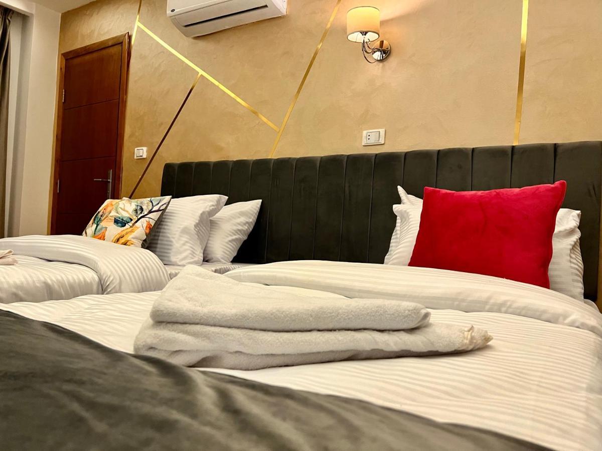 Grand Pyramids Inn Kafrat al Jabal Екстер'єр фото